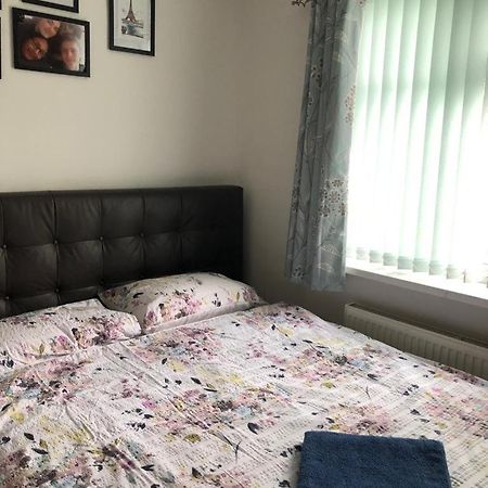 House Apartamento Hounslow Exterior foto